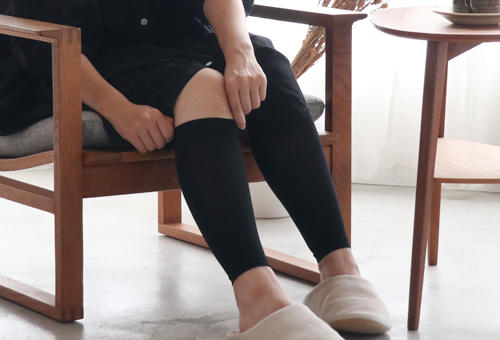 むくみスッキリシルクサポーター