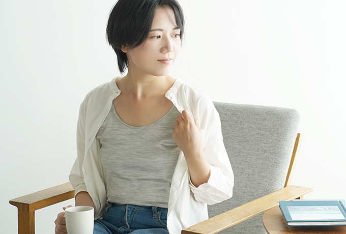 冷感シルクのタンク