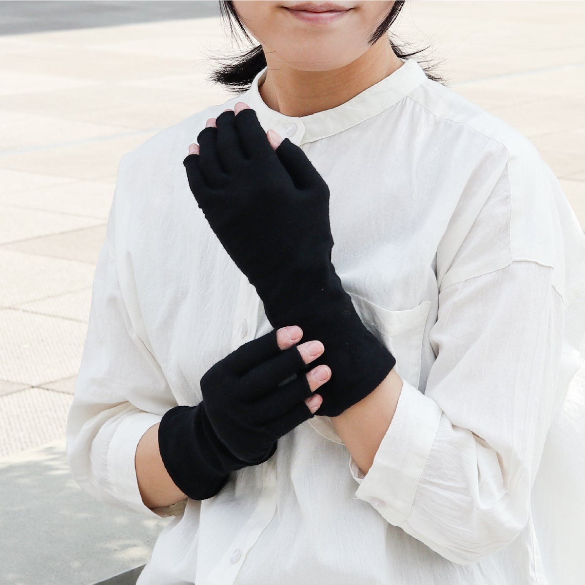 絹屋 内側シルク 指切りアームカバー ショート丈 | DAIGO official shop