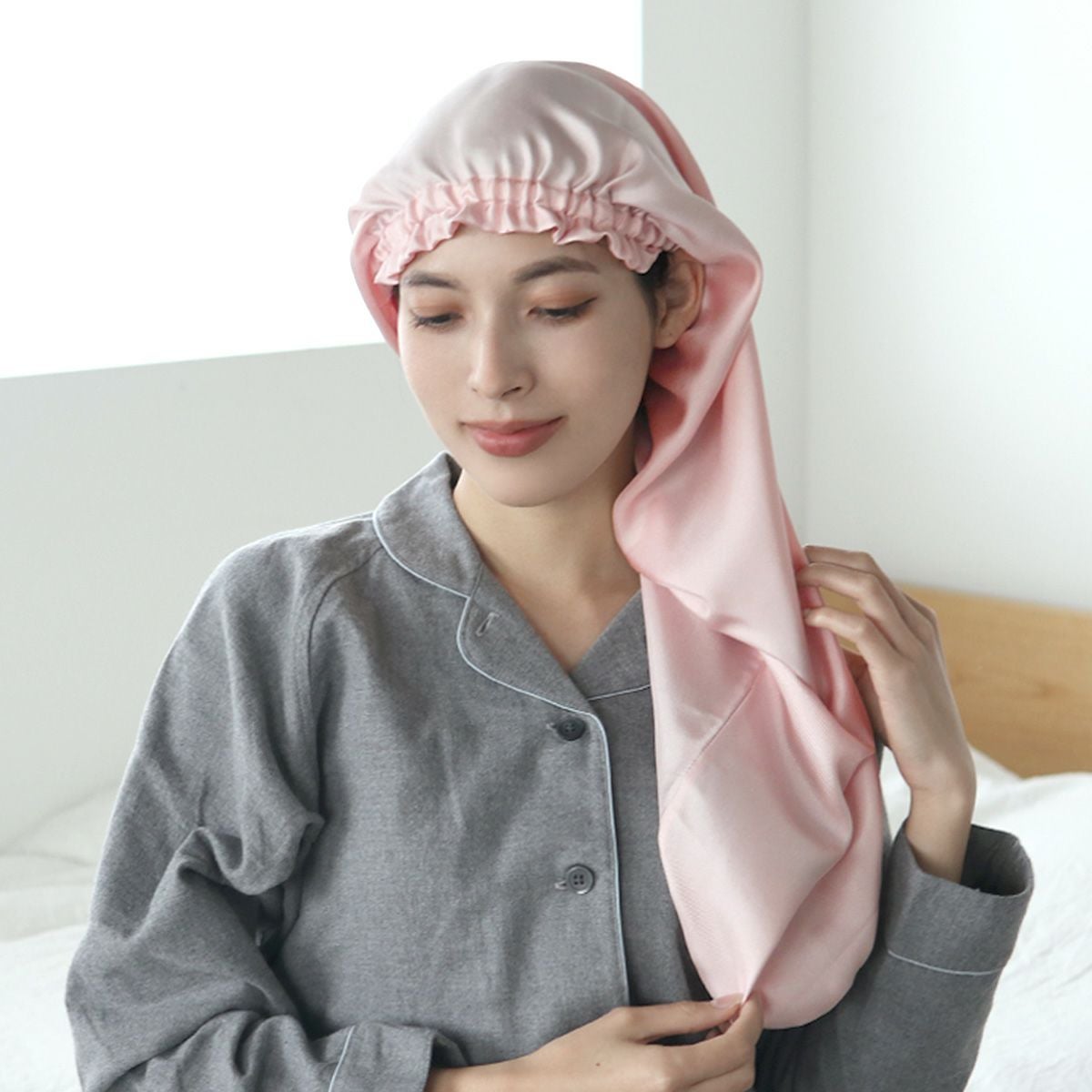 絹屋 おやすみケア シルク100% ロングナイトキャップ 潤美髪 | DAIGO